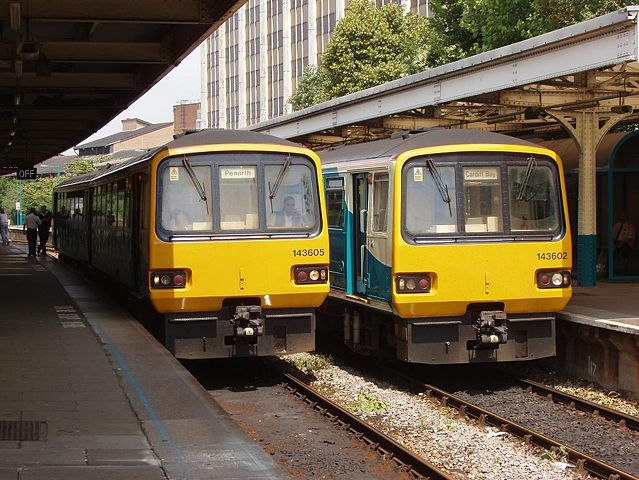 Image:British Rail Class 143 trains.jpg