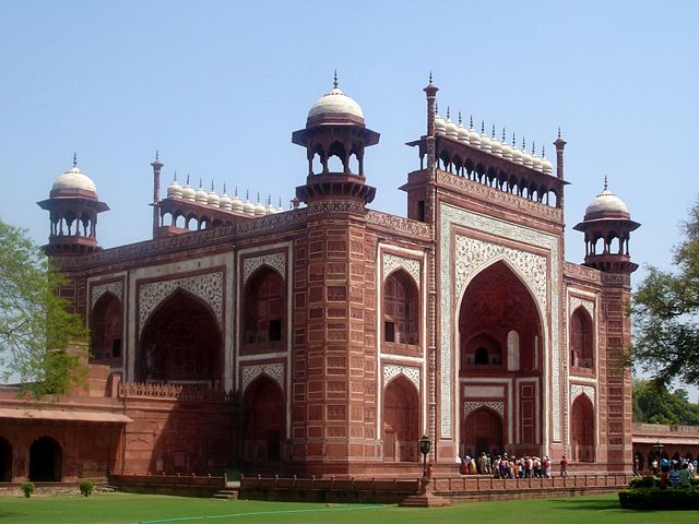 Image:Entrance fort.JPG