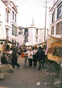 The Barkhor, a place for both walking, meditation and shopping