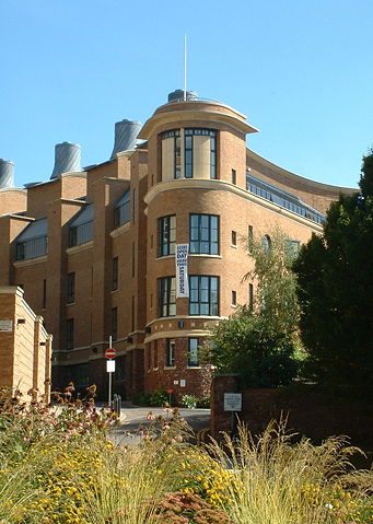 Image:University of Bristol, School of Chemistry.jpg