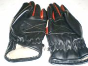 Leather gloves