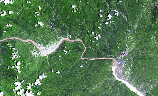 Image:Three gorges dam from space.jpg