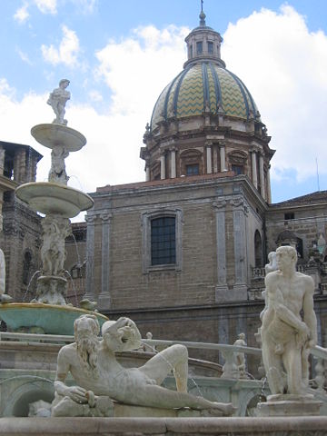 Image:Palermo Piazza Pretoria1.jpg