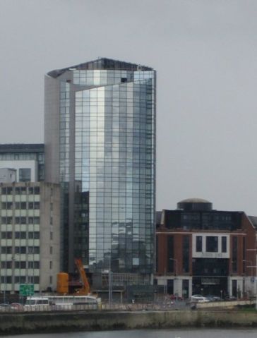 Image:RiverPointLimerickIreland.JPG