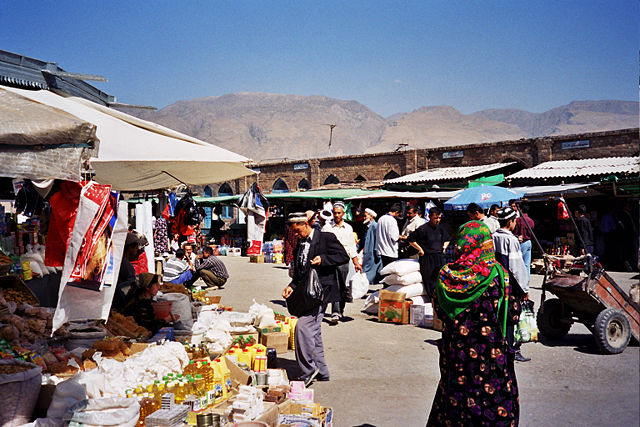 Image:Pajakent Bazaar1.jpg