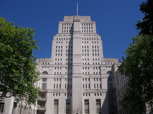 Image:Senate House UoL.jpg