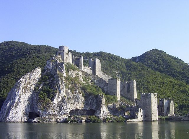 Image:Golubac.JPG