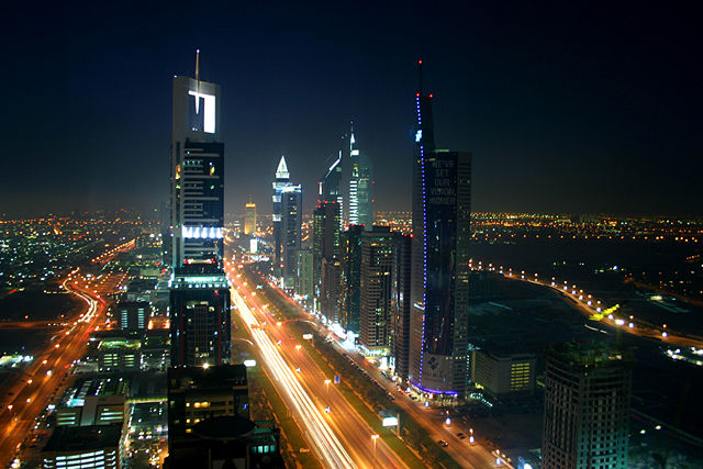 Image:Dubai night skyline.jpg