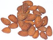 Smoked and salted almonds