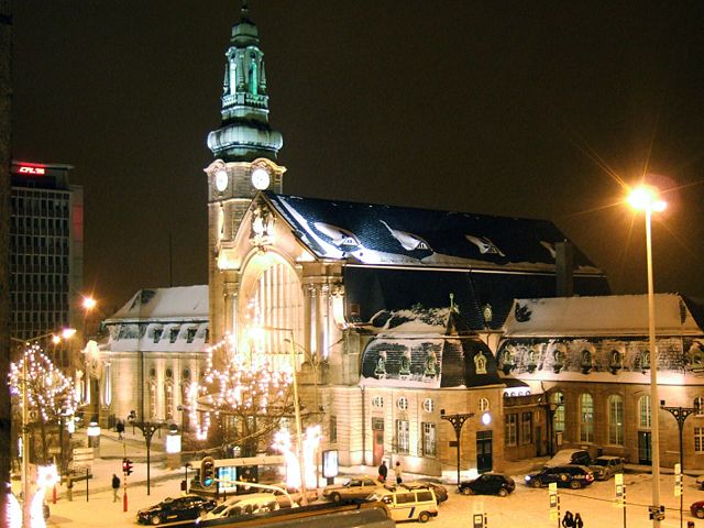 Image:Luxembourg station winter.jpg