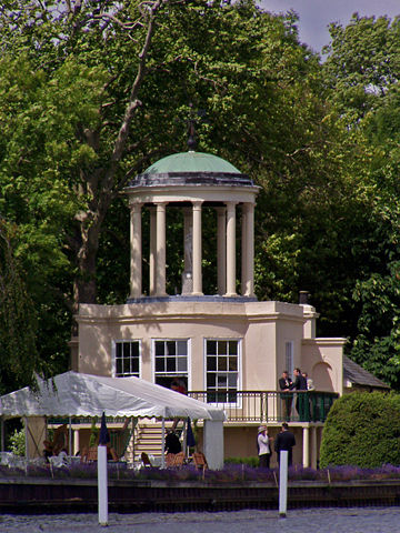 Image:Henley regatta temple island.jpg