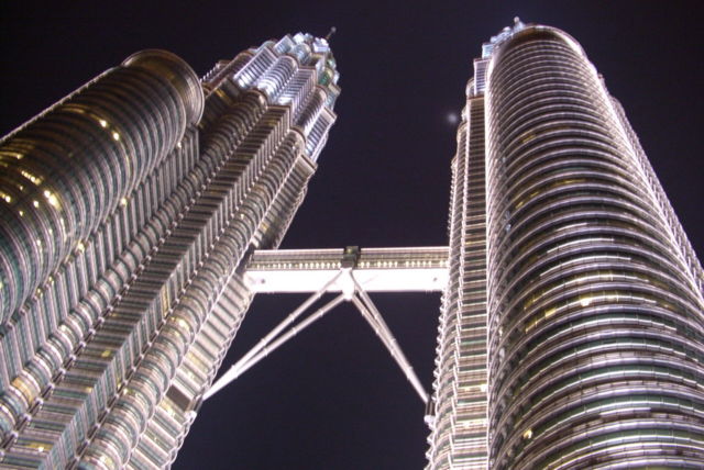 Image:Petronas night.JPG