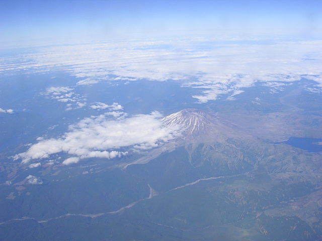 Image:Mtsthelens 7242007.jpg