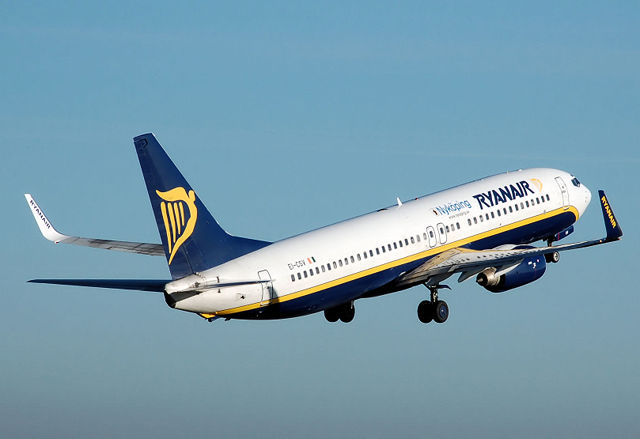 Image:Ryanair b737-800 nykoping ei-csv arp.jpg