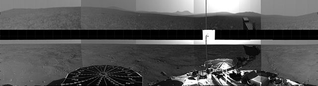 Image:PIA10735 Phoenix B&W panorama.jpg