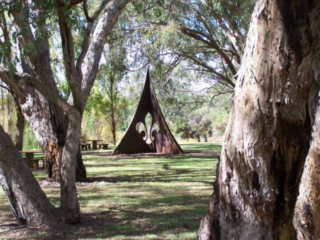 Image:Scout mem jamb 1979 1980 perry lakes gnangarra.jpg