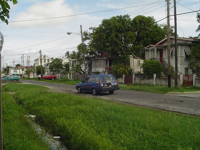 Image:Laluni St panorama.jpg