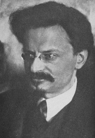 Image:Trotsky Profile.jpg