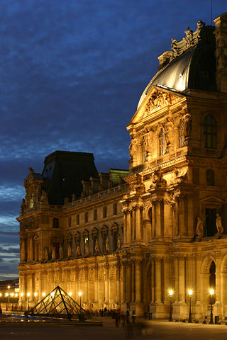 Image:Le Louvre - Aile Richelieu.jpg