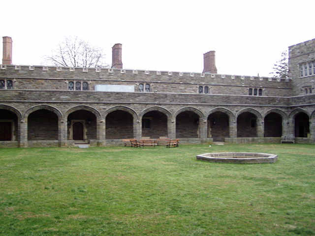 Image:Bryn Mawr College Cloisters.JPG