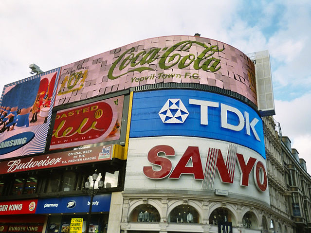 Image:Piccadilly Circus neon signs.jpg