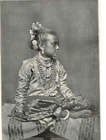 Image:Tamil girl 1907.JPG