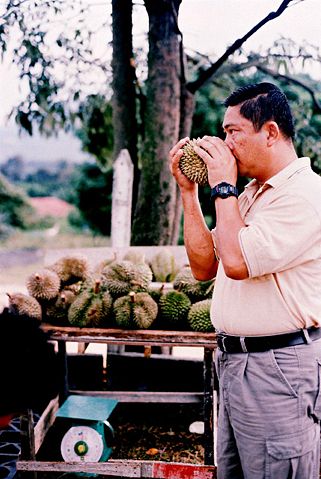 Image:Durian customer.jpg