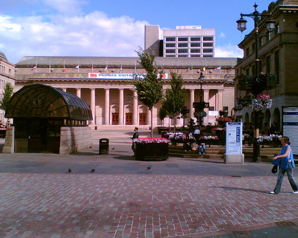 Image:City Square, Dundee, Scotland.jpg