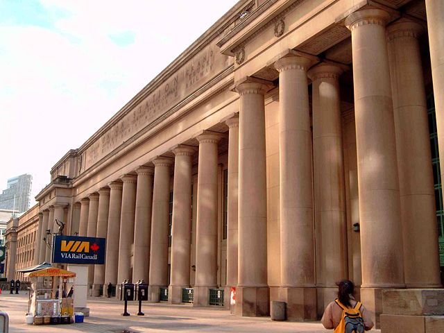 Image:Union Station, Toronto.jpg