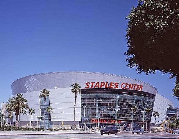 Image:Staplescenter.jpg