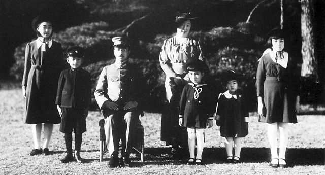 Image:Showa-family1941 12 7.jpg