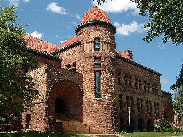 Image:Pillsbury Hall.jpg