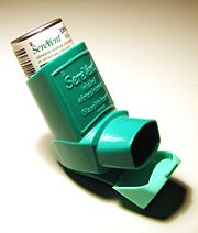 A typical inhaler, of Serevent (salmeterol), a long-acting bronchodilator.