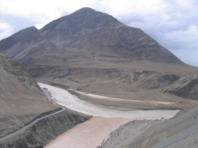 Image:IndusZanskar.jpg