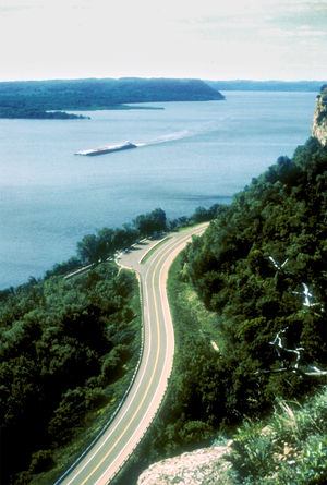 Great River Road in Wisconsin near Lake Pepin (2005)