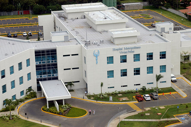 Image:Hospital Vivian Pellas.jpg