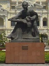 Ho Chi Minh statue