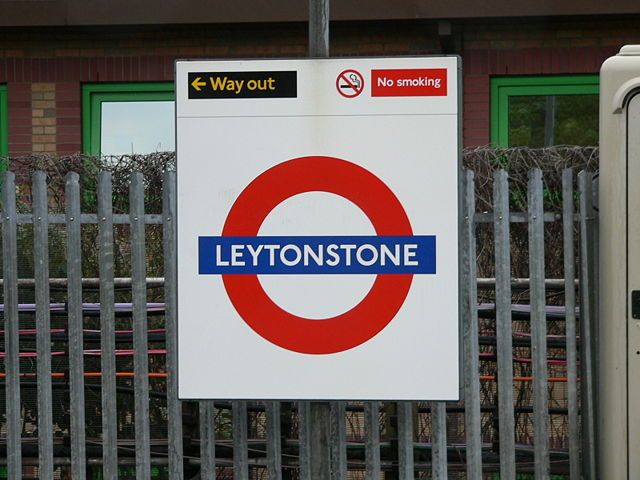 Image:LU Leytonstone sign.jpg